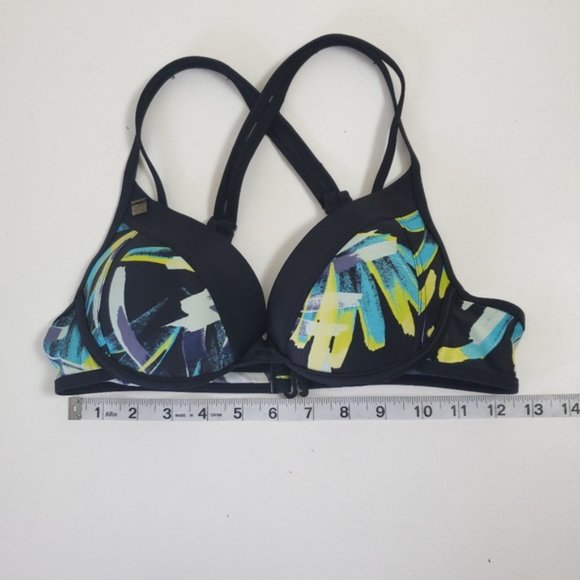 Lole bikini top, bra top style with adjustable straps - Picture 9 of 10